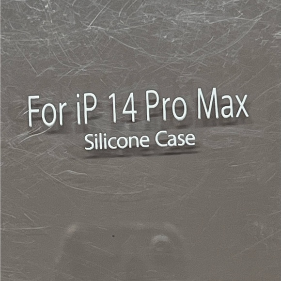 NWOT IPhone 14 Pro Max silicone phone case - Picture 4 of 4